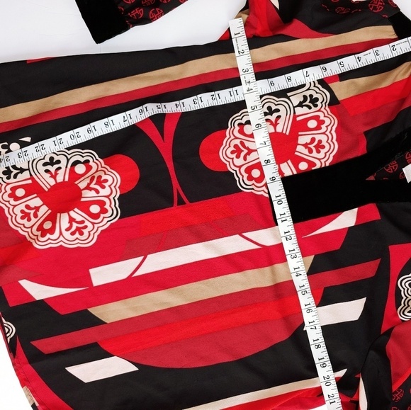 Chico's Long Sleeve Velvet Trim Top 2 - Picture 6 of 7